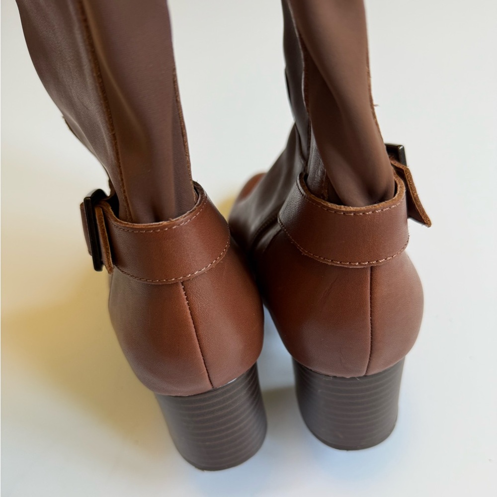Anne Klein Honesty Brown Leather Heeled Boots - Sz 7.5 - Picture 10 of 15